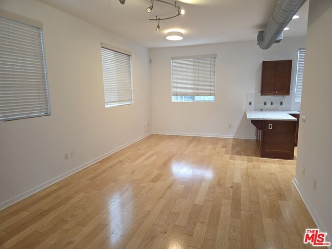 Photo - 5350 Playa Vista Dr Unidad 23