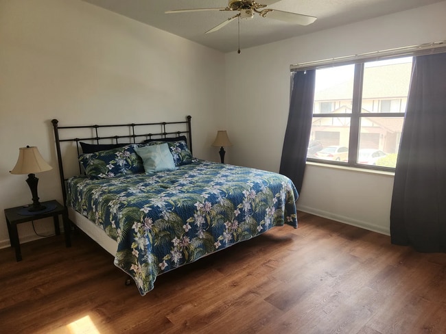 Photo - 2448 Carriage Ct