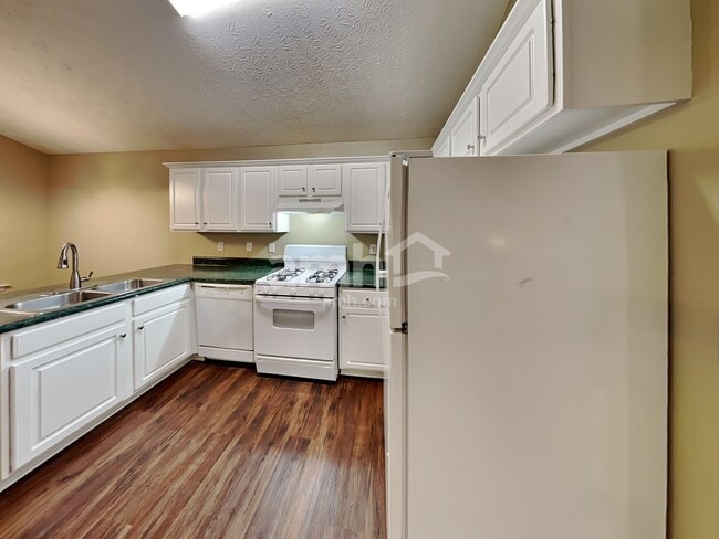 Photo - 3626 Clubside Walk NW