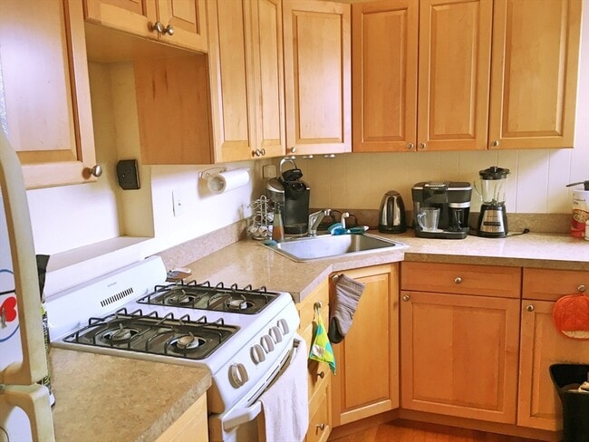 Photo - 736 Washington St Unit 6