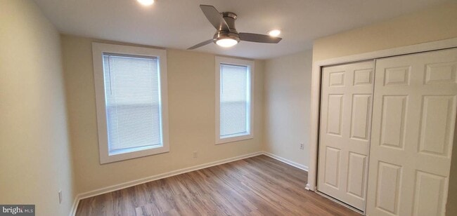 Photo - 1332 W Silver St