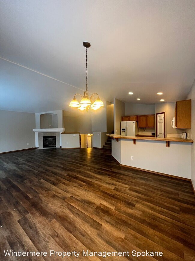 3 br, 3 bath House - 4023 E 32nd - 3 br, 3 bath House - 4023 E 32nd