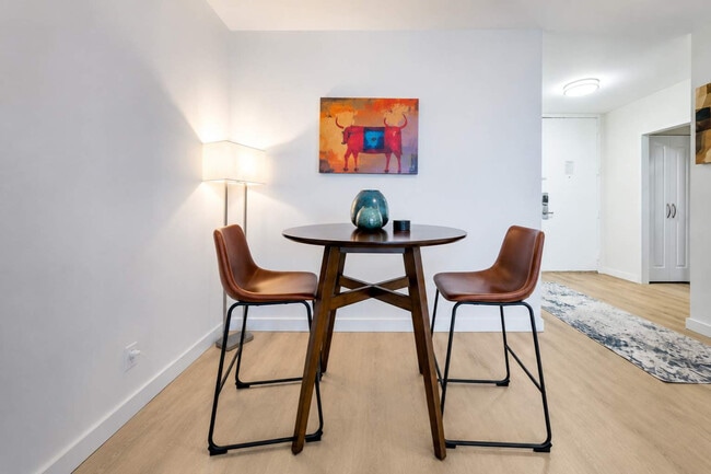 Photo - 401 E 34th St Unidad SI FL21-ID1533549P