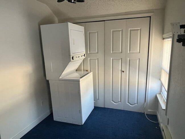 Photo - 318 S Bailey St Unit B