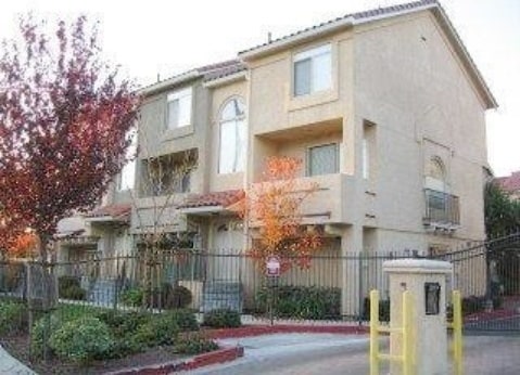 Photo - Modern Townhouse with Two Master Bedrooms!