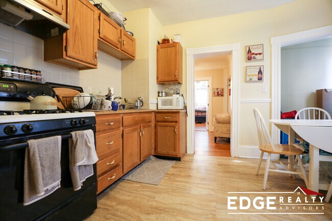 Photo - 16 Fuller St Unit 1