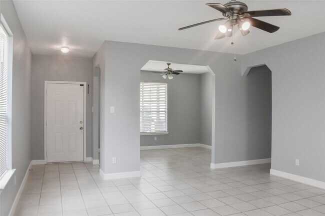 Photo - 1006 Addison Park Ln