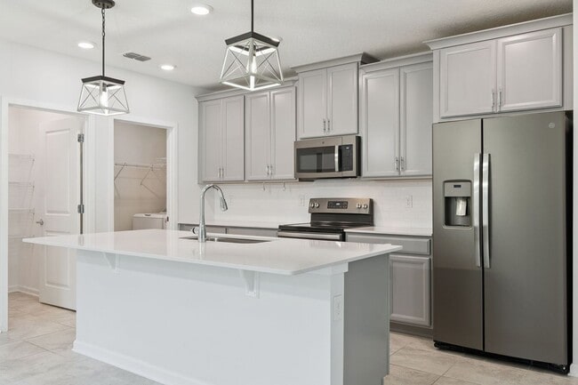 Photo - Spacious and Modern 5 Bedroom Home in Gated Arden Park North