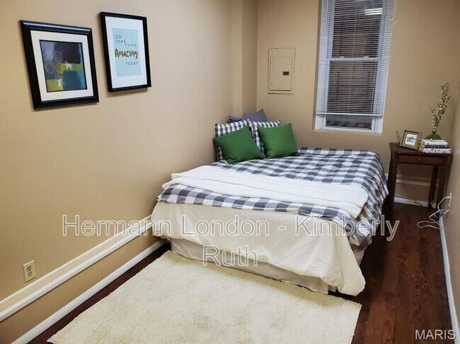 Photo - 2761 Gravois Ave Unit 2761