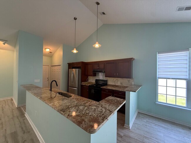 Photo - 2302 Clandon Dr