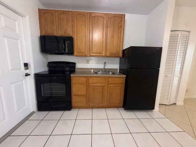 40 SE 19th Ave