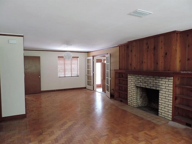 Photo - 2049 NW 9th Ave