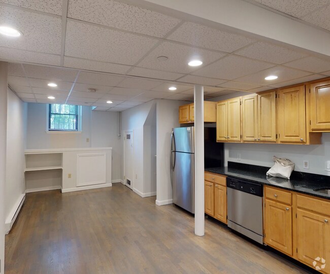 Building Photo - 73 Park Dr Unit D Rental
