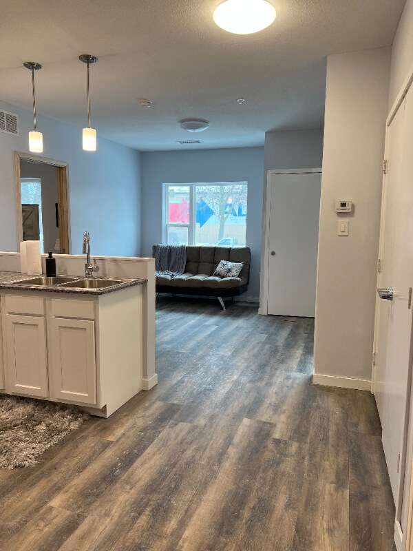 Photo - 1509 Marshall Ave Unit 211