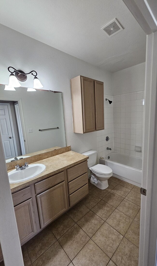 Crestview Place Apartments Decatur, TX