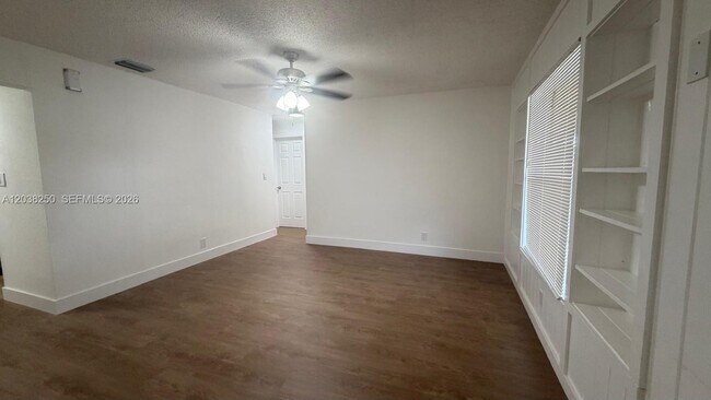 Photo - 2580 NW 62nd Ave