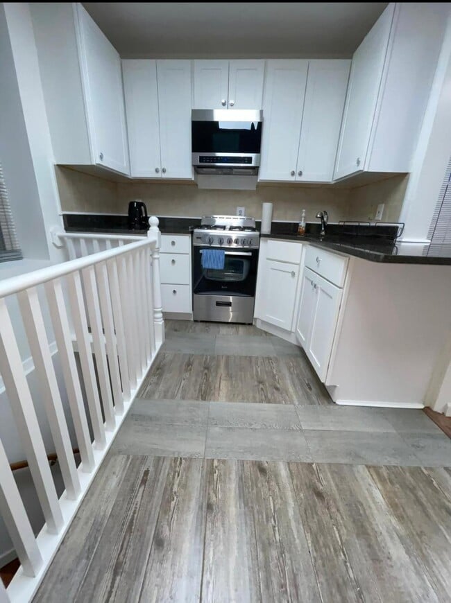 Photo - 1101 Banner Ave Unit 2