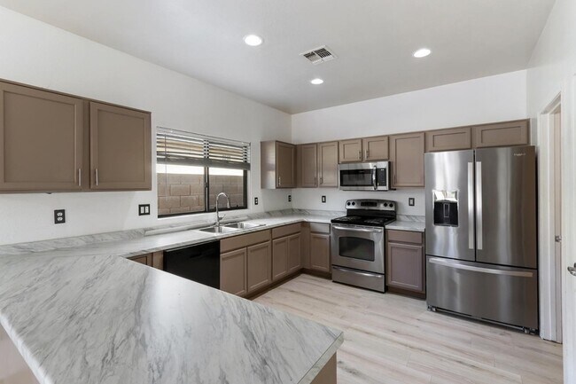 Photo - 45099 W Desert Cedars Ln