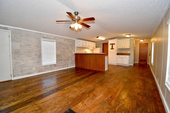 Photo - 3 Bedroom 2 Bath Mobile Home in Choudrant