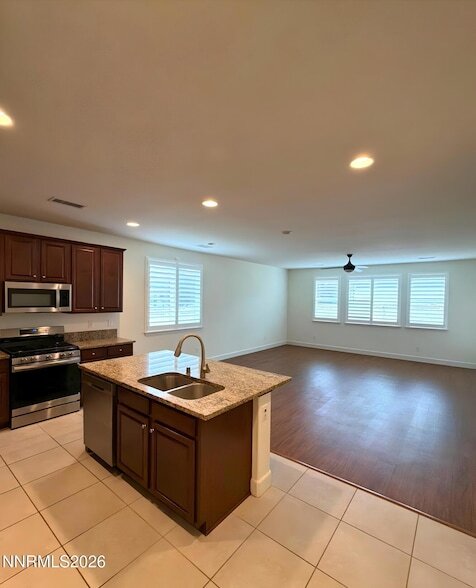 Photo - 1905 Palacia Point Dr