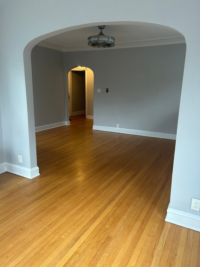 Living room - 118 Keeney St #3W Unit Keeney 3W