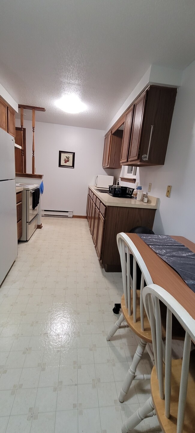 Photo - 2737 Alder Creek Dr S