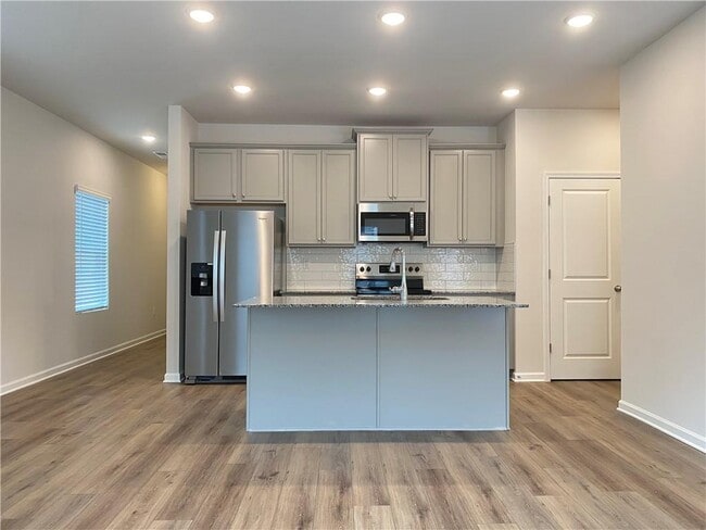 Photo - 4679 Fullerton Dr