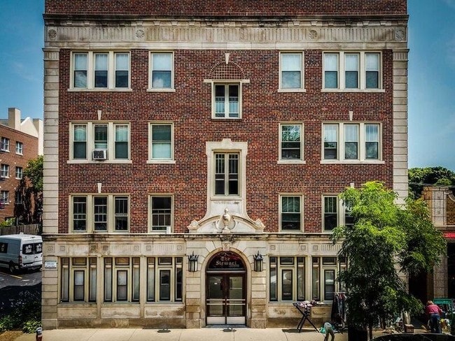 1311 Chicago Ave - Evanston Neighborhood Properties