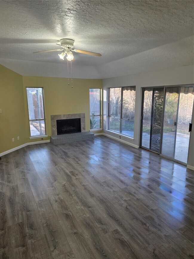 Photo - 12406 Sungate Ln