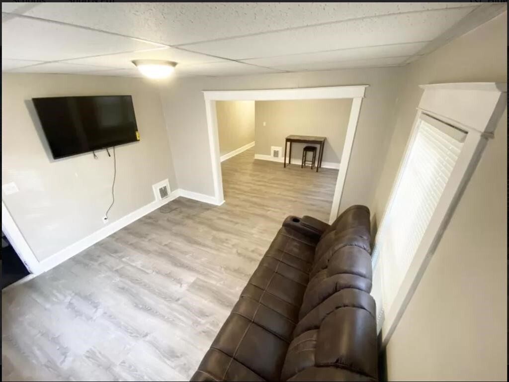Photo - 19 Burbank Ave Apartment Unit 1R