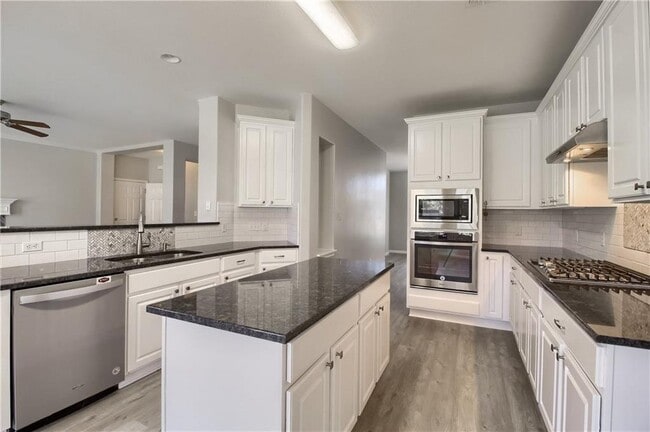 Photo - 1009 Placid Creek Ct