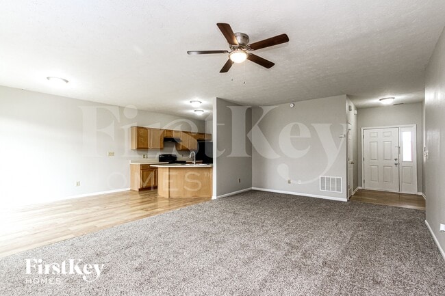 Photo - 10 S Burkhart Dr