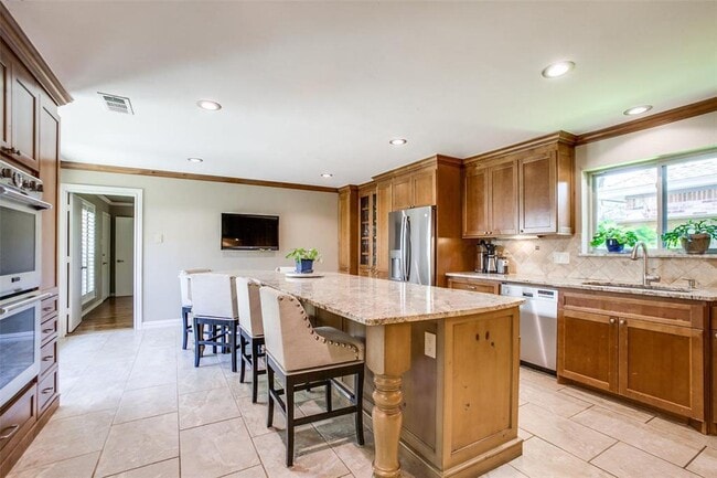 Photo - 6905 Mill Falls Dr