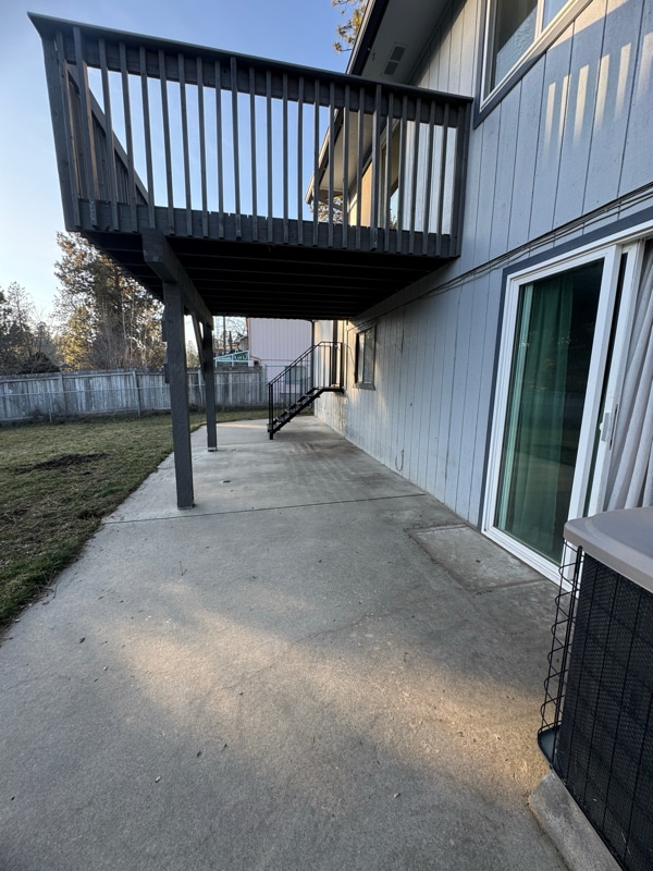 Photo - 6404 E 11th Ave