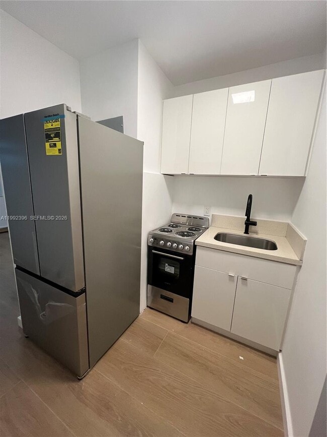 Photo - 7035 NE 4th Ct Unidad 4