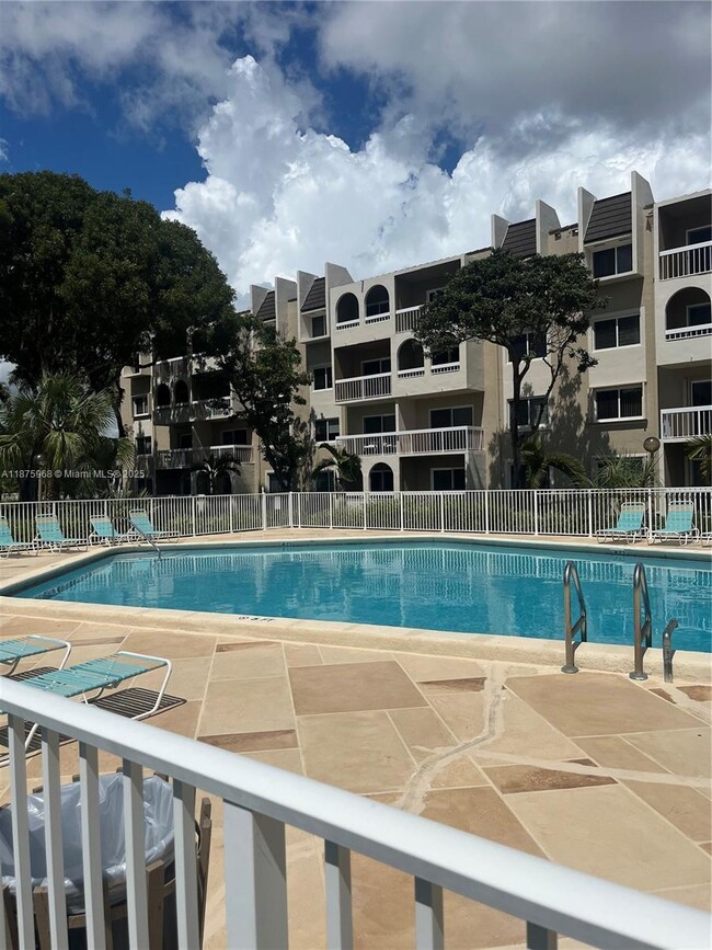 Photo - 7810 Camino Real Unit I 412