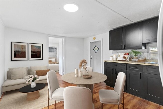 Photo - 171 Casebier St