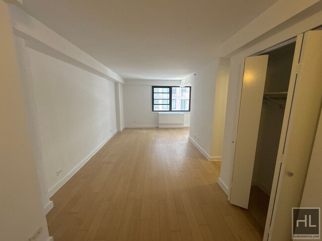 East 39th Street - East 39th Street Apartment Unit 25A