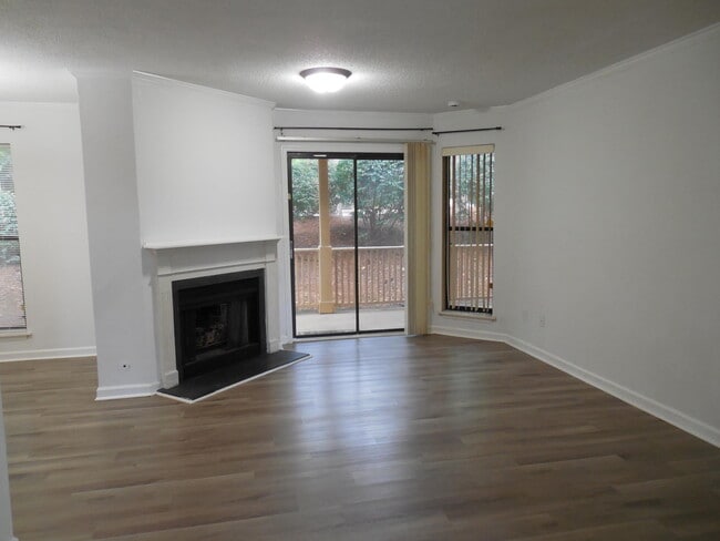 Photo - 1101 Colony Pl Dr