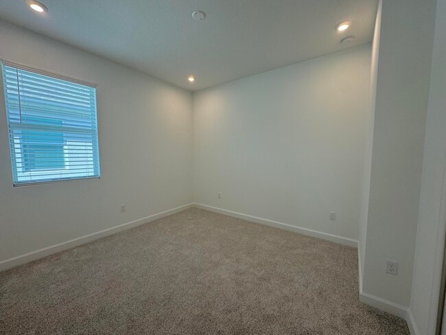 Photo - 14285 Murney Wy