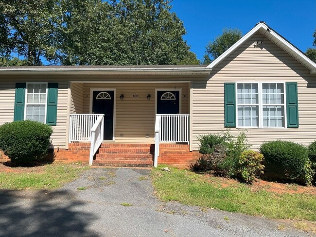 Building Photo - 1307 Unit 2962-B Rental