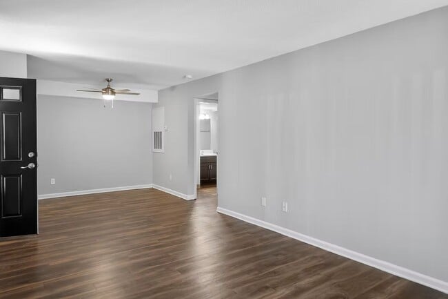 Photo - Oak Park at Nations Ford