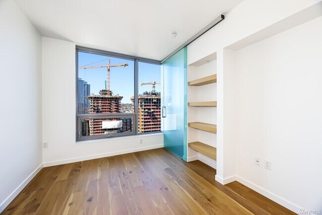 Photo - Spacious NW-Facing 1 Bed + Den, 1 Bath Luxury High-Rise Condo in Seattle's Denny Triangle – Nexus