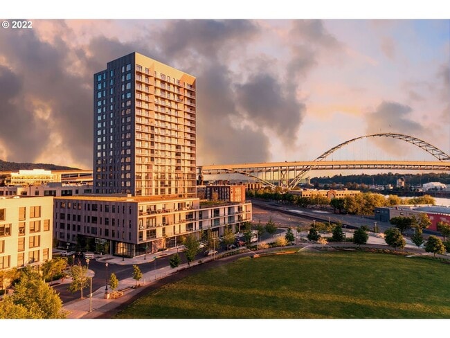 Photo - First Month's Rent FREE! Stunning East facing Pearl District condo located in The Vista Condomini... Unit 436