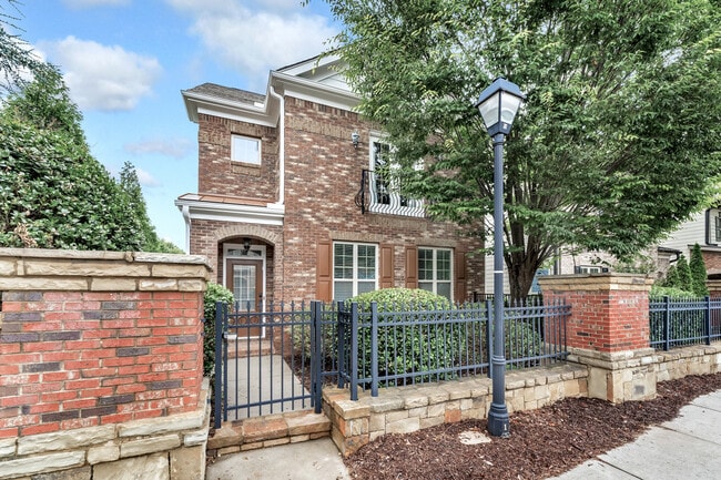 Photo - 7490 Flintlock Way