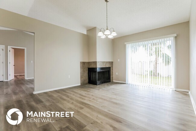 Photo - 3606 75th Terrace E