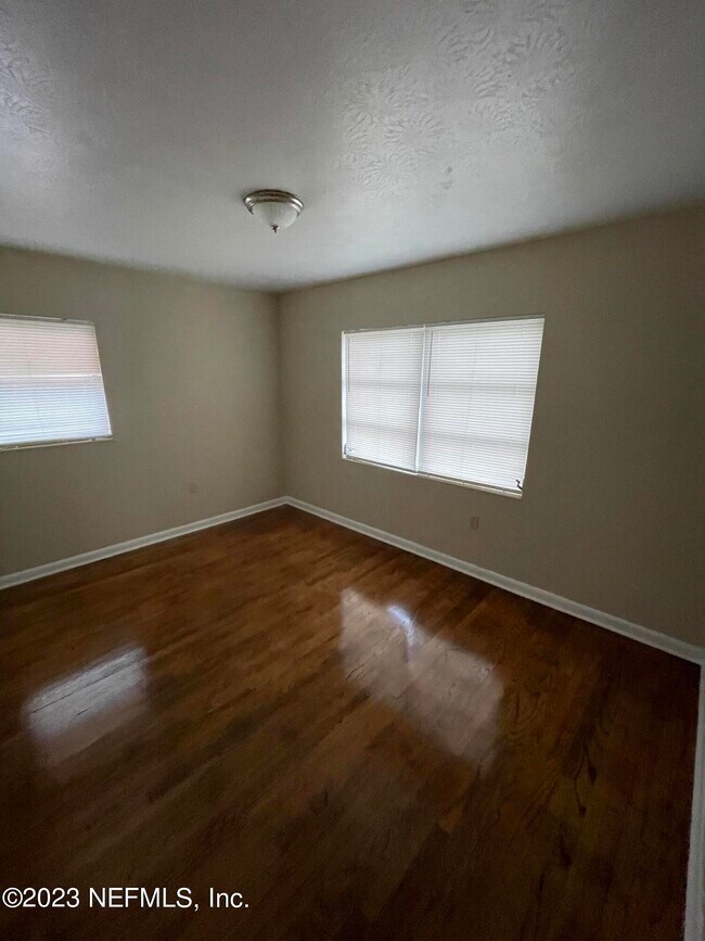 Photo - 5511 Los Santos Way Unit 6