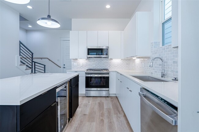 Photo - 5402 Margarita St