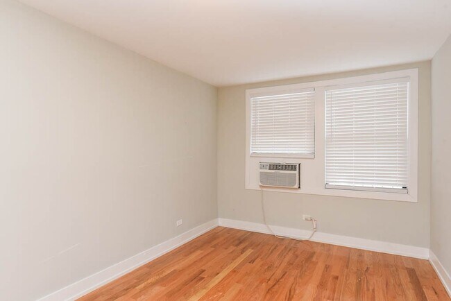 Photo - 541 W Arlington Pl Unidad 100