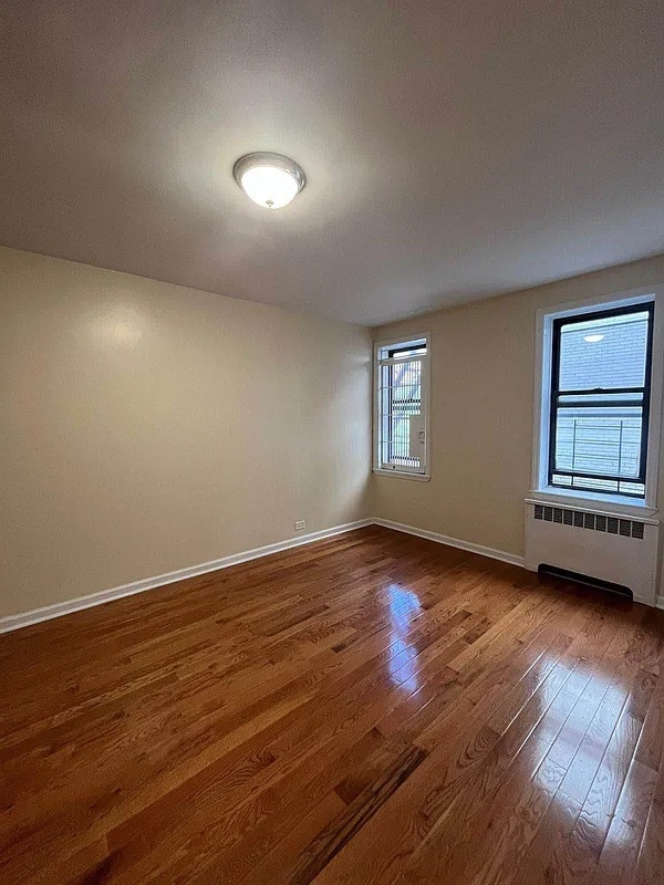 Photo - 315 E 167th St Unidad 3